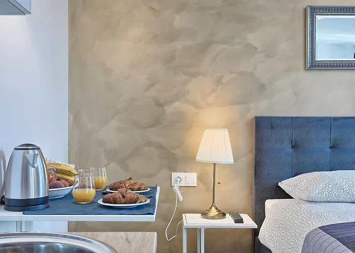 Luxury Flats In Centre Πανσιόν Πούλα