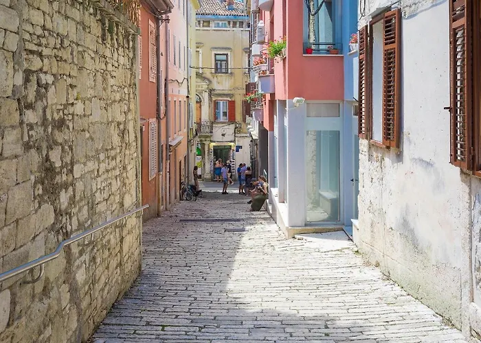 Luxury Flats In Centre 3* 풀라