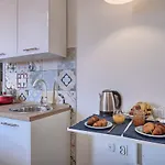 Luxury Flats In Centre 3*