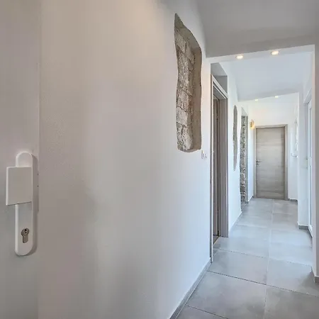 Luxury Flats In Centre 3* Πούλα